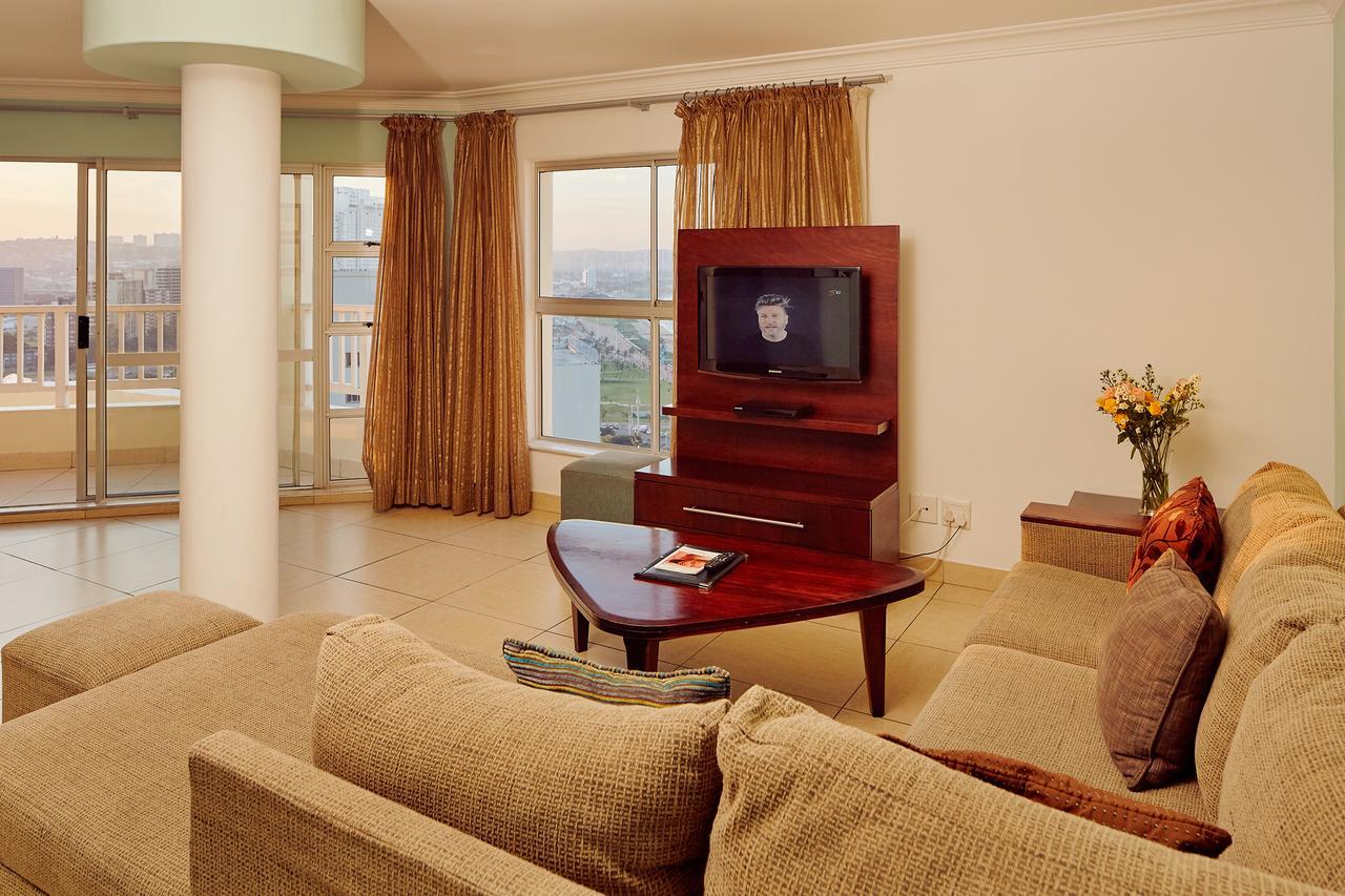 First Group The Palace All-Suite Durban Buitenkant foto