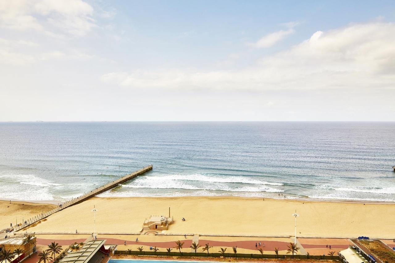 First Group The Palace All-Suite Durban Buitenkant foto